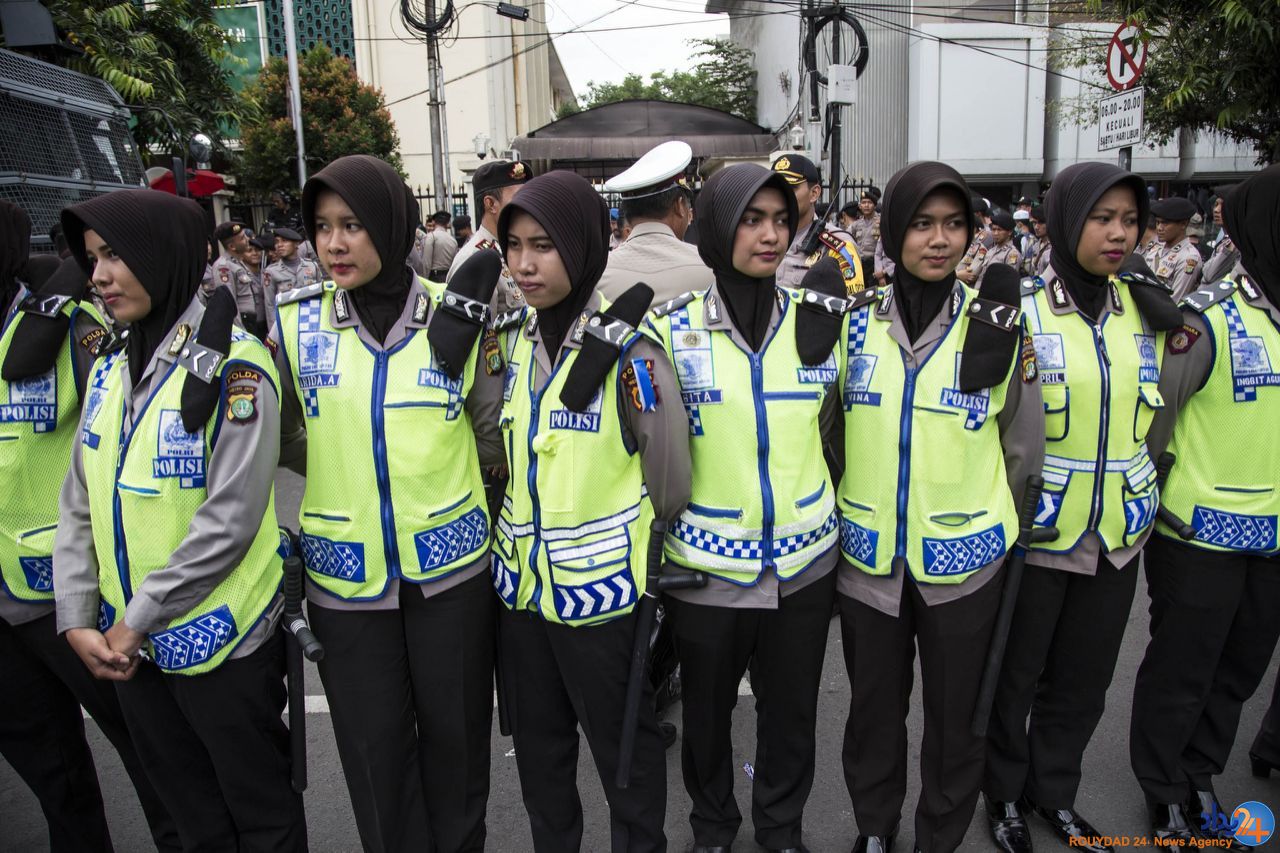 از زنان پلیس در اندونزی تا زنان آواره در عراق