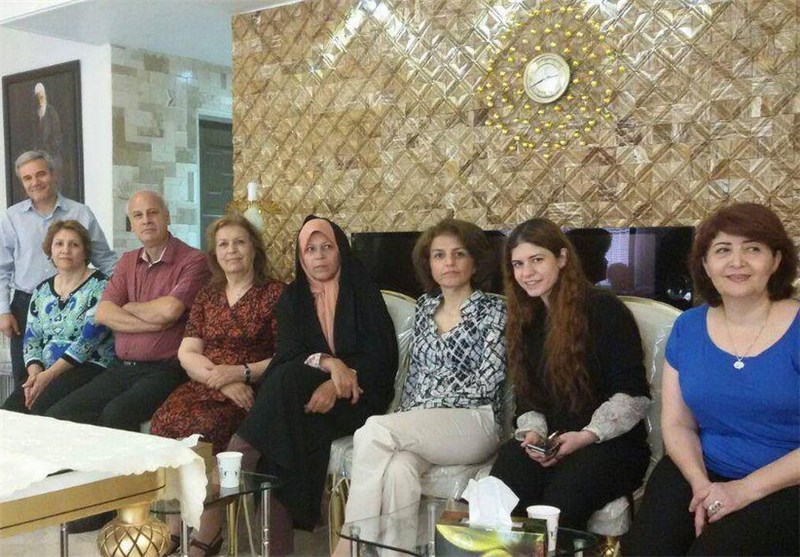 واکنش ها به دیدار فائزه هاشمی با عضو ارشد فرقه بهائیت