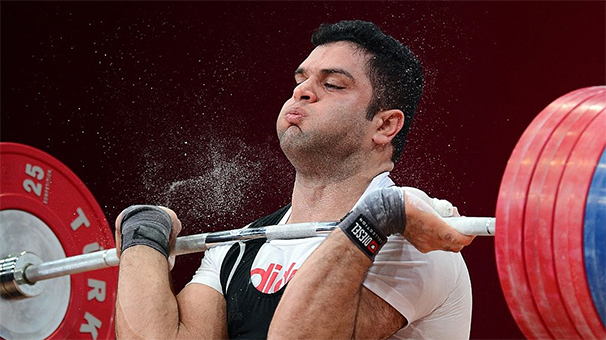 براری چهارمین وزنه‌بردار اوت شده ایران در بازی‌های آسیایی/ هاشمی در یک ضرب دوم شد