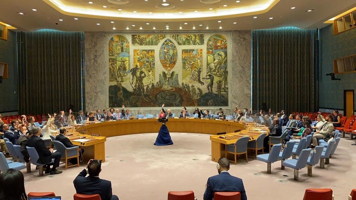 روزنامه دولت: بعید است که شورای حکام پرونده هسته‌ای ایران را به شورای امنیت سازمان ملل ارجاع دهد