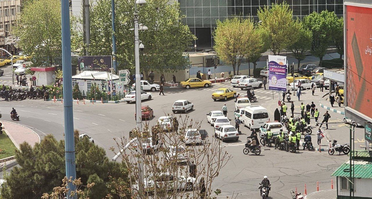 فارس: تذکر رهبری به معنای تعطیلی طرح نور پلیس نیست