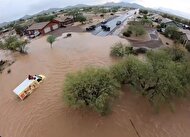 لحظه غرق شدن شهروندان کنیایی پس از شکسته شدن سد