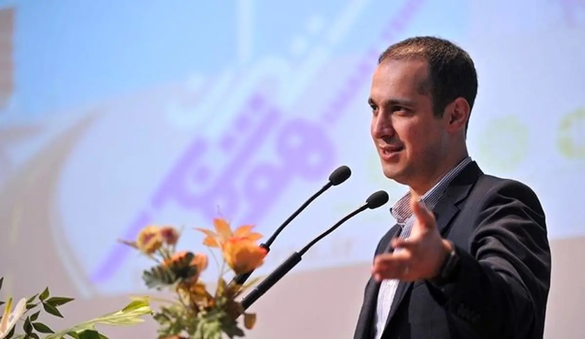 پاسخ کاوه مدنی درباره ماجرای «ابردزدی»؛ اگر واقعیت داشته باشد فوقسری است! کاوه مدنی