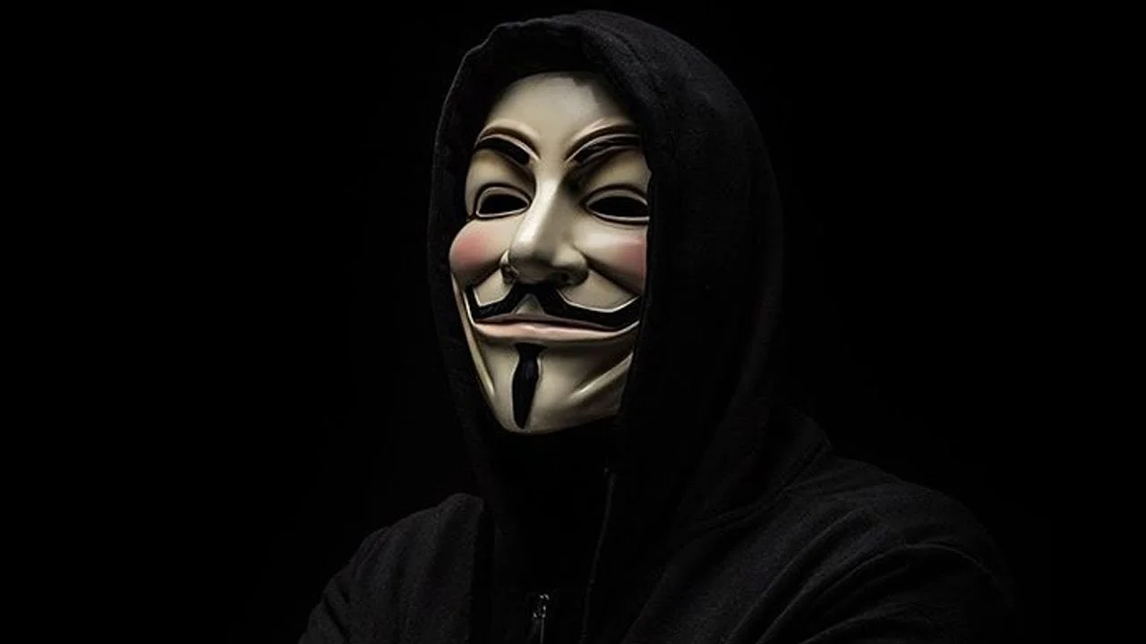 ادعای عجیب یک هکر: اطلاعات ۶۹ میلیون ایرانی در اختیار من است! هکر