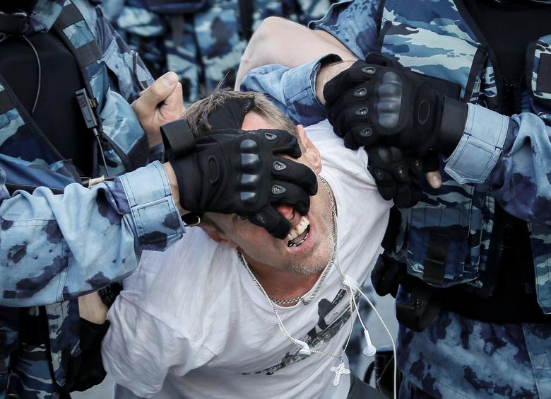 دستگیری صد‌ها معترض در تظاهرات ضد دولتی در مسکو