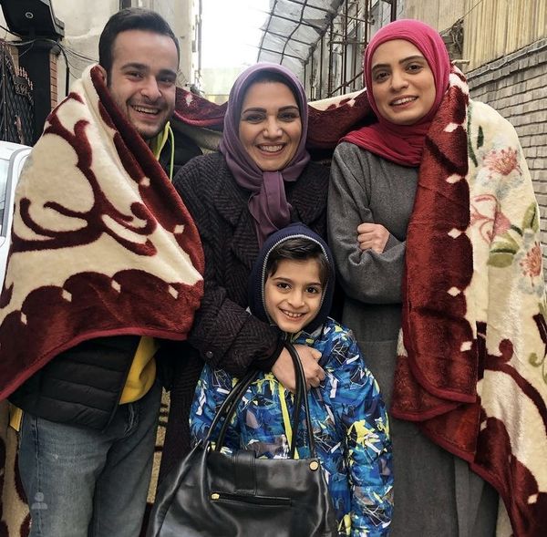 الهام پاوه نژاد الهام پاوه نژاد