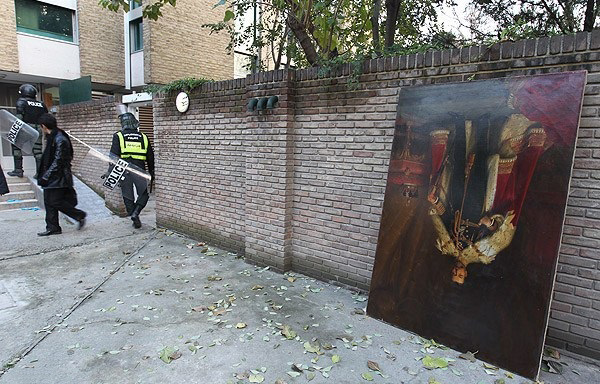 تابلوهای حمله به سفارت انگلستان