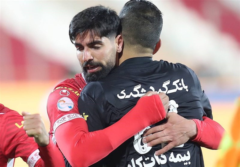 هافبک تیم فوتبال پرسپولیس