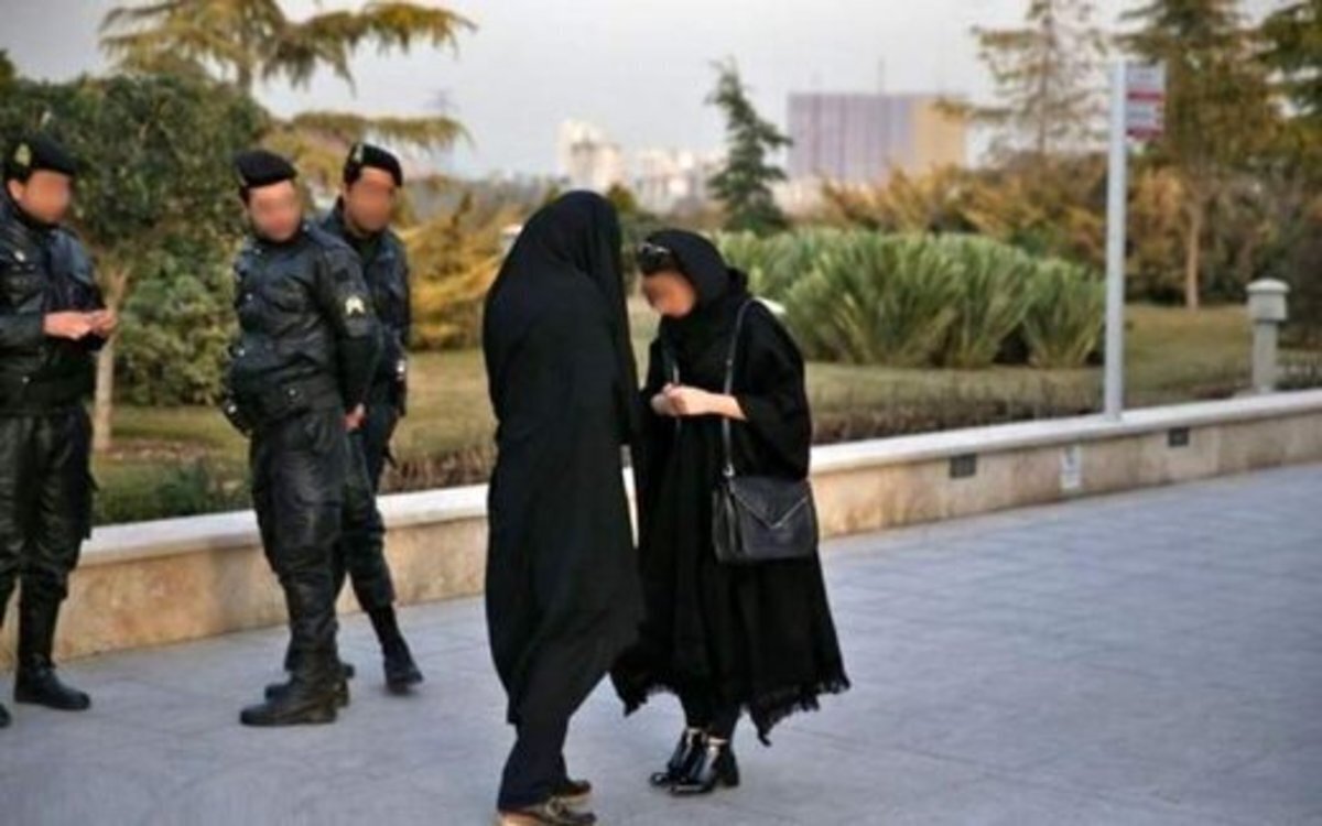 کیهان خطاب به مسئولان: از عواقب و هزینه‌های سنگین مقابله با بدحجابی نترسید!