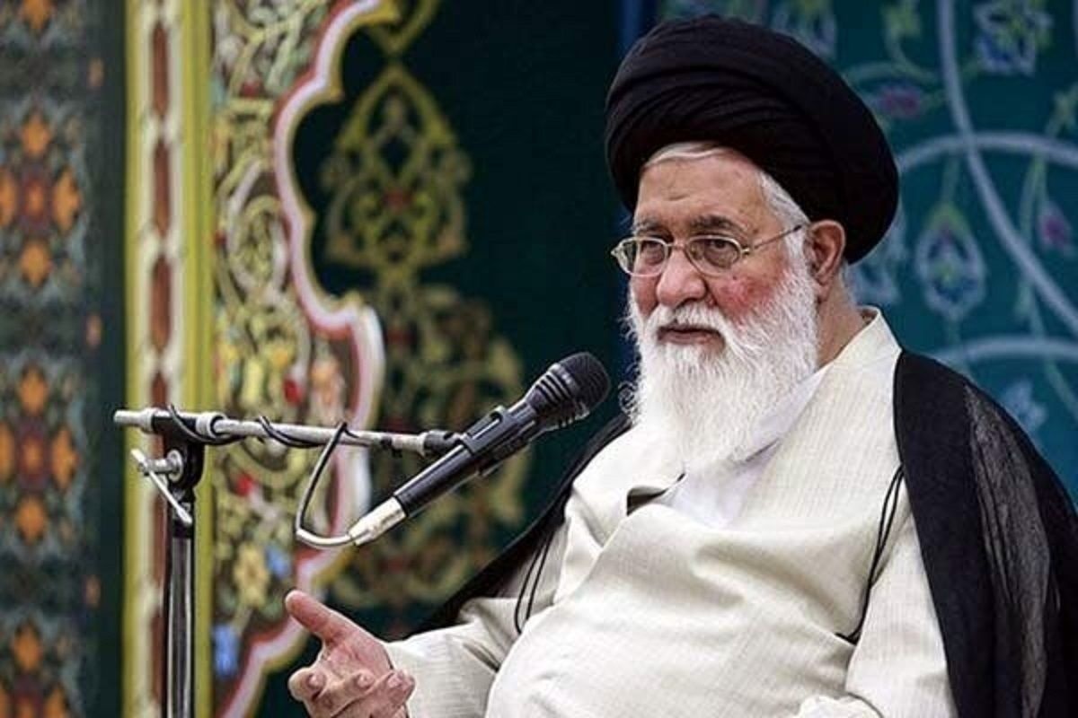 علم الهدی: مدام تلاش می‌کنند القا کنند که در کشور دزدی می‌شود، اما برای ما امیدوارکننده است که مسئولان فساد را کشف می‌کنند