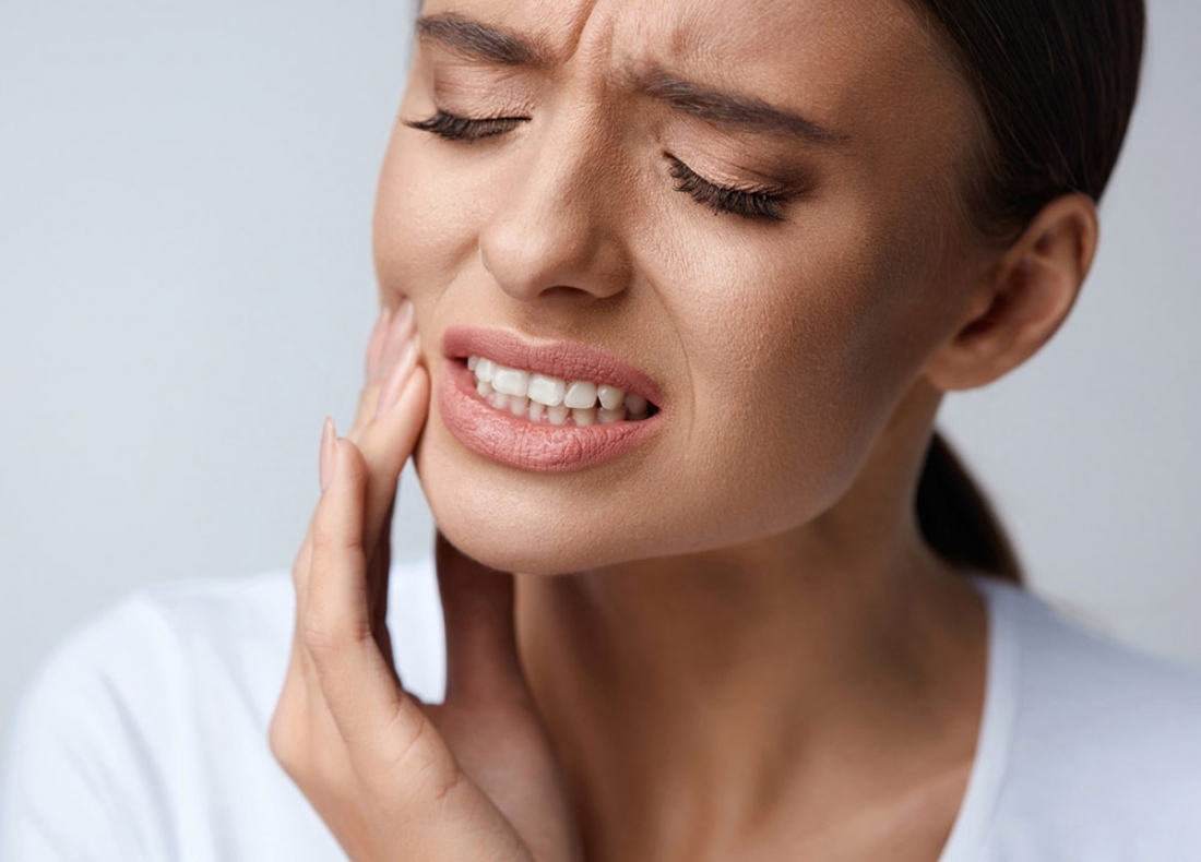 علت زخم سقف دهان چیست؟