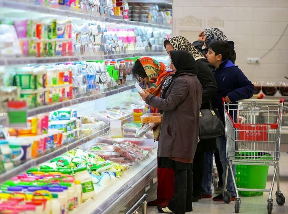 جمهوری اسلامی: آمارهایی که مسئولان اعلام می‌کنند در یک ایرانِ دیگر است/ وضعِ واقعی ما مثل حال مردم اروپاست در گزارش‌هایی که تلویزیون پخش می‌کند!