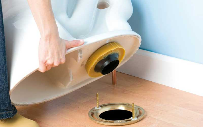 لوله بازکنی در توالت فرنگی و نکات مهم در نصب آن
