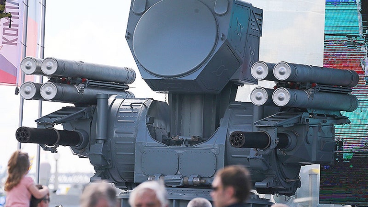 Pantsir-M system