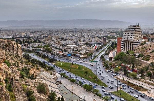 کدام محله ها برای رزرو هتل در شیراز بهتر هستند