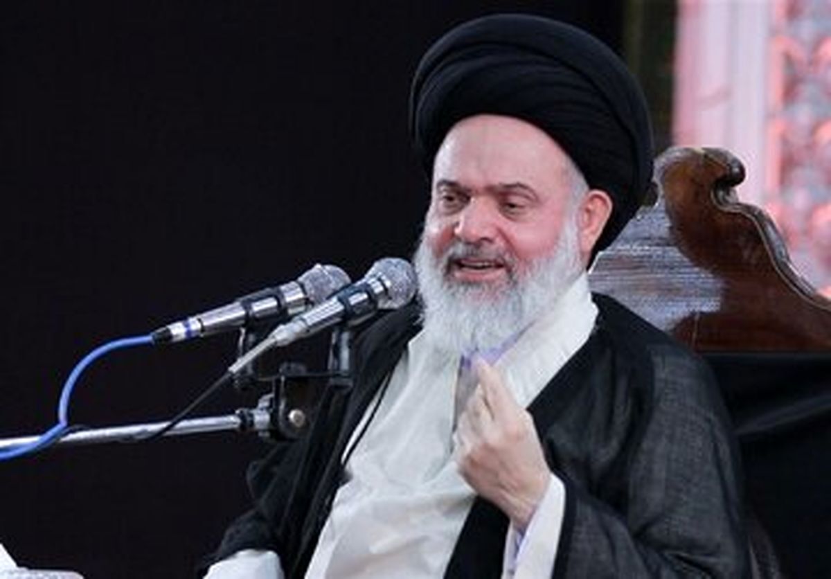 امام جمعه قم: انتخابات آبروی انقلاب اسلامی است