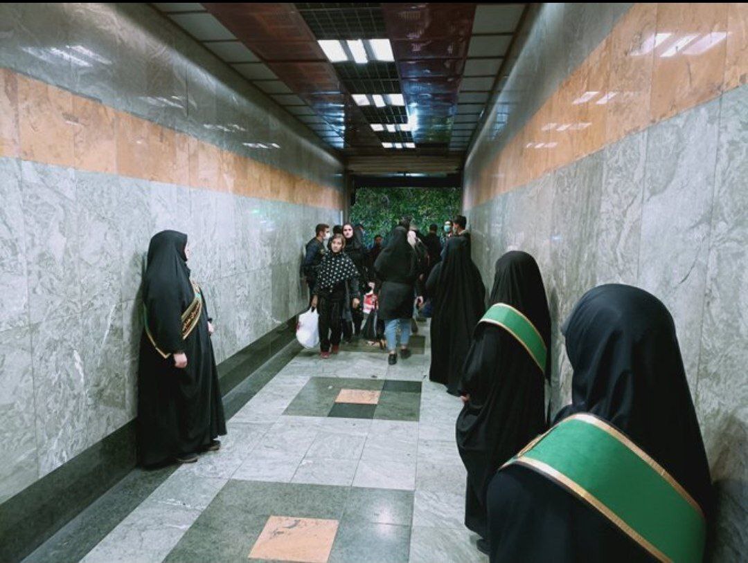 اظهارات عجیب زند: ما اصلا در مترو  حجاب‌بان نداریم!