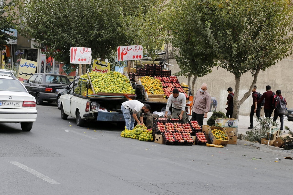 شهرداری و مافیای وانتی‌هایی که میوه می‌فروشند!