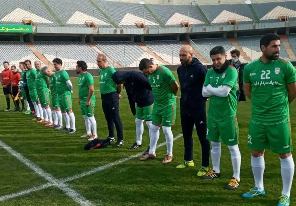 خلاصه بازی ستارگان ۹۸ و منتخب سرخابیها خلاصه بازی ستارگان ۹۸ و منتخب سرخابیها