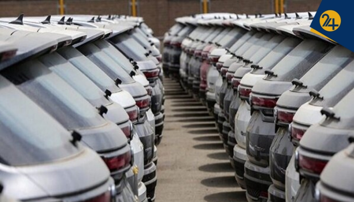 سنگ اندازی در مسیر واردات خودرو به نفع کیست؟ سنگ اندازی در مسیر واردات خودرو به نفع کیست؟