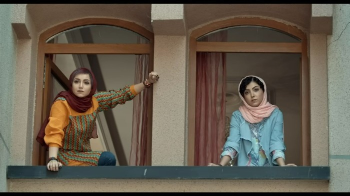 نازنین بیاتی کیست؟ نازنین بیاتی کیست؟