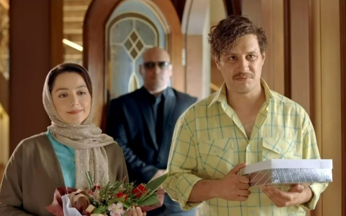 نازنین بیاتی کیست؟ نازنین بیاتی کیست؟