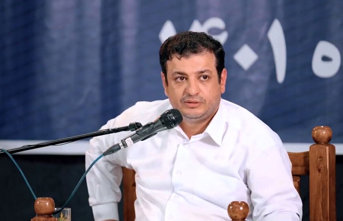 ببینید| ویدئویی از آوازخوانی رائفی پور در یزد! ببینید| ویدئویی از آوازخوانی رائفی پور در یزد!