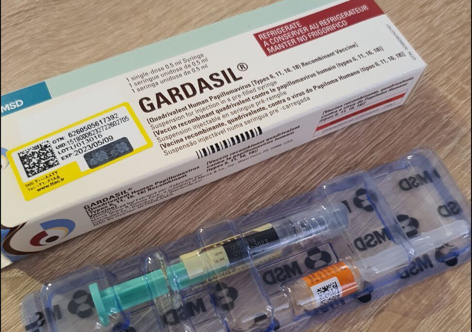 بازار سیاه واکسن HPV در ایران؛ هر دوز گارداسیل تا ۲۱ میلیون تومان! بازار سیاه واکسن HPV در ایران؛ هر دوز گارداسیل تا ۲۱ میلیون تومان!