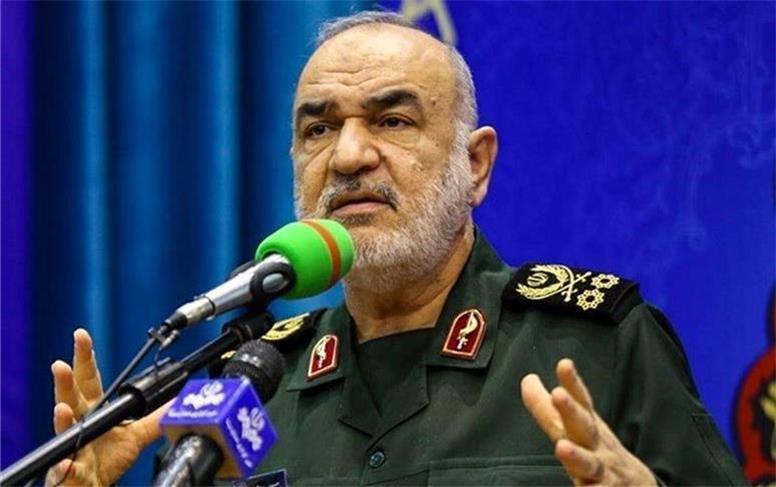 نظر سردار سلامی درباره ورود سپاه به صنایع خودروسازی نظر سردار سلامی درباره ورود سپاه به صنایع خودروسازی