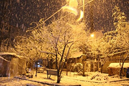 ببینید| امشب در کدام مناطق کشور برف می‌بارد؟