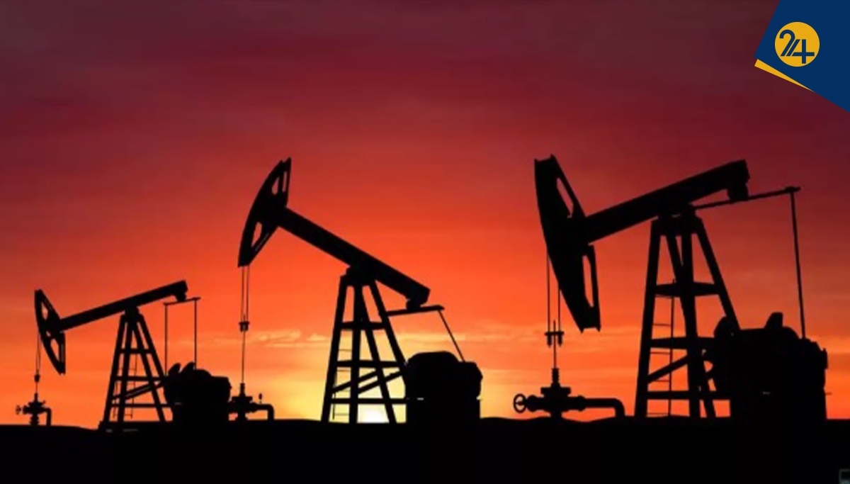 در دولت سیزدهم نفت فروخته نمیشد، واگذار میشد | روایتی از دور زدن وزارت نفت در فروش سرمایه ملی در دولت سیزدهم نفت فروخته نمیشد، واگذار میشد | روایتی از دور زدن وزارت نفت در فروش سرمایه ملی