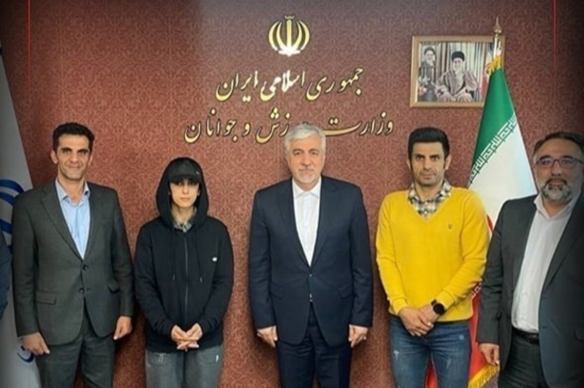 الناز رکابی کیست؟ الناز رکابی کیست؟