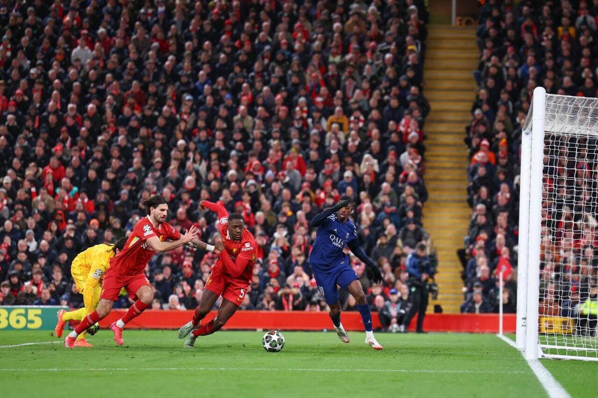 ببینید| خلاصه بازی لیورپول - پاریسنژرمن ببینید| خلاصه بازی لیورپول - پاریسنژرمن