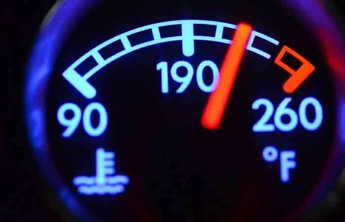 محدوده نرمال درجه آب موتور خودرو چه قدر است؟ محدوده نرمال درجه آب موتور خودرو چه قدر است؟