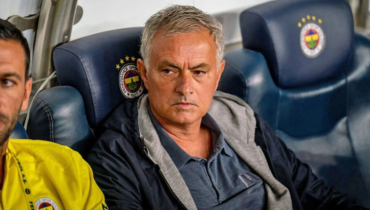 گالاتاسرای از مورینیو به فیفا شکایت میکند! گالاتاسرای از مورینیو به فیفا شکایت میکند!