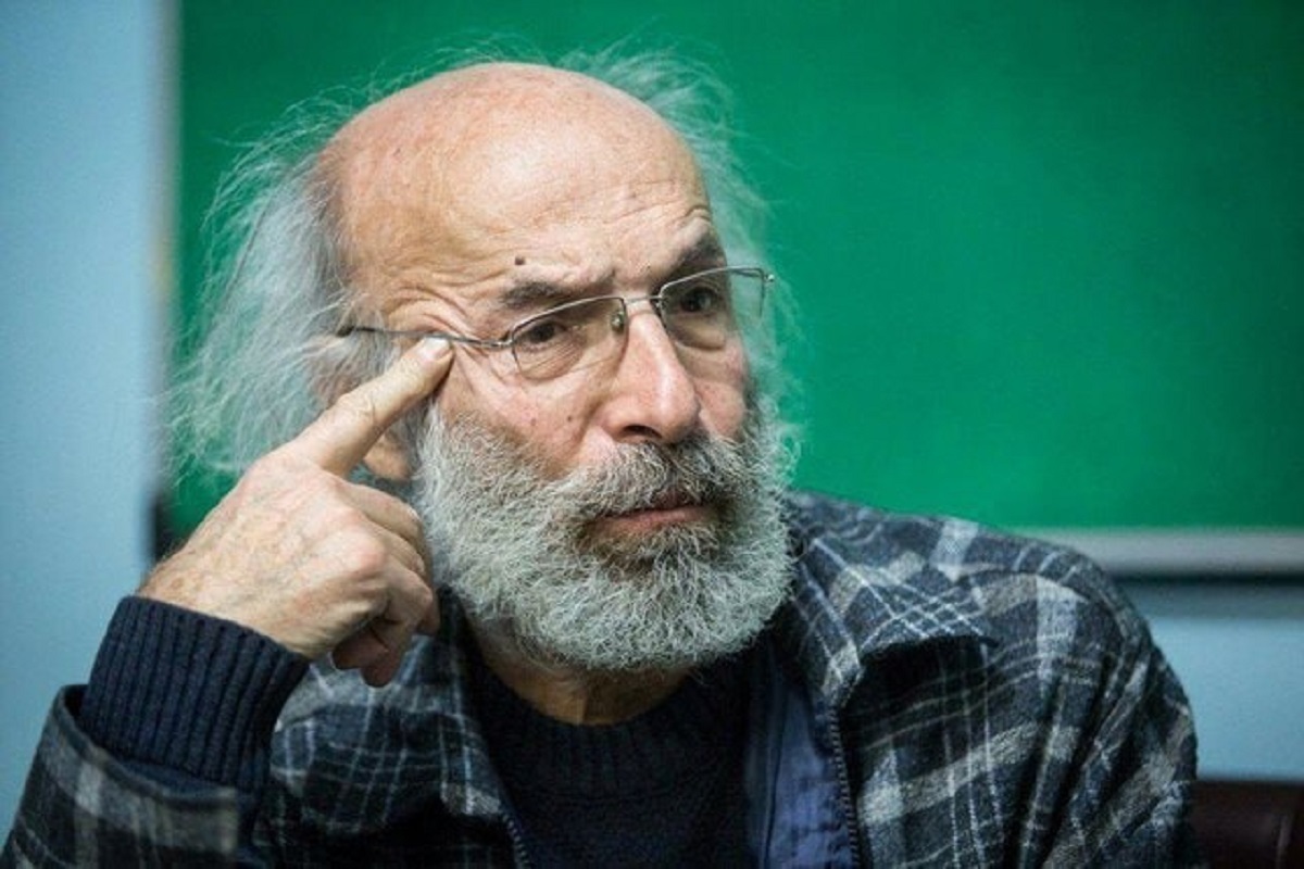 کیانوش عیاری درباره قاچاق فیلم کاناپه: ضربهای مضاعف به حقوق مادی و معنوی من بود | ناراضیام کیانوش عیاری درباره قاچاق فیلم کاناپه: ضربهای مضاعف به حقوق مادی و معنوی من بود | ناراضیام