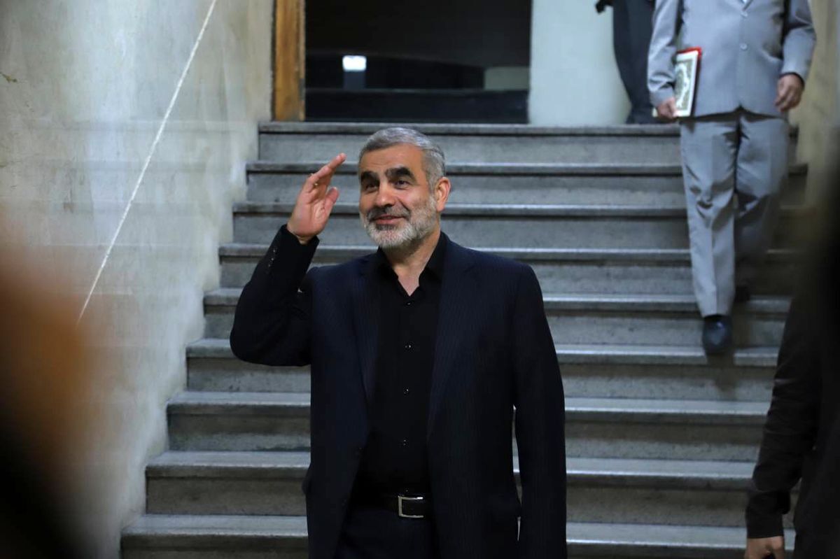 علی نیکزاد رسما رئیس ستاد قالیباف شد