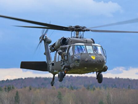 با هلیکوپتر UH-۶۰M بلک هاوک آشنا شوید