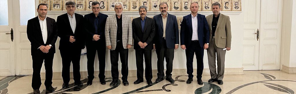 دکتر ابراهیم پور در دیدار با شهردار قزوین؛ اعلام آمادگی برای همکاری و توسعه شهری دکتر ابراهیم پور در دیدار با شهردار قزوین؛ اعلام آمادگی برای همکاری و توسعه شهری