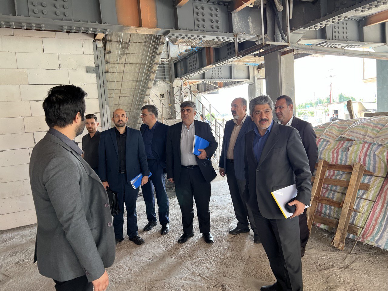 دکتر ابراهیم پور در دیدار با شهردار قزوین؛ اعلام آمادگی برای همکاری و توسعه شهری دکتر ابراهیم پور در دیدار با شهردار قزوین؛ اعلام آمادگی برای همکاری و توسعه شهری