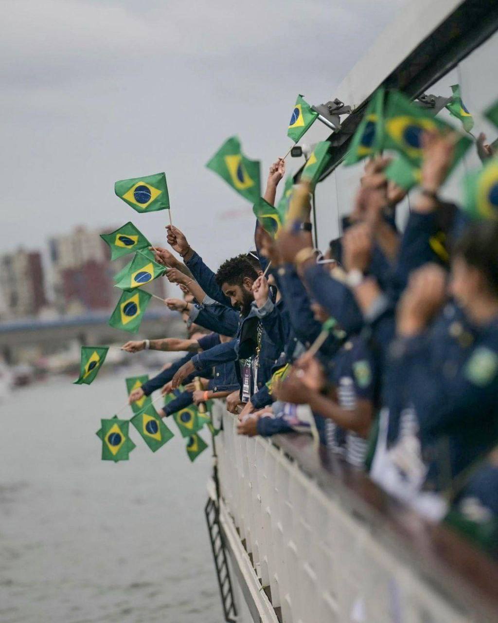 آغاز افتتاحیه المپیک ۲۰۲۴ + عکسها و فیلمها آغاز افتتاحیه المپیک ۲۰۲۴ + عکسها و فیلمها