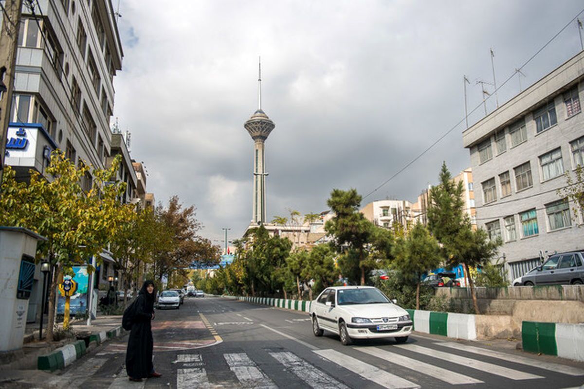 سواحل دریای خزر مواج است؛ کاهش دمای تهران