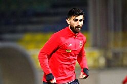 سینا اسدبیگی در پرسپولیس می‌ماند؟