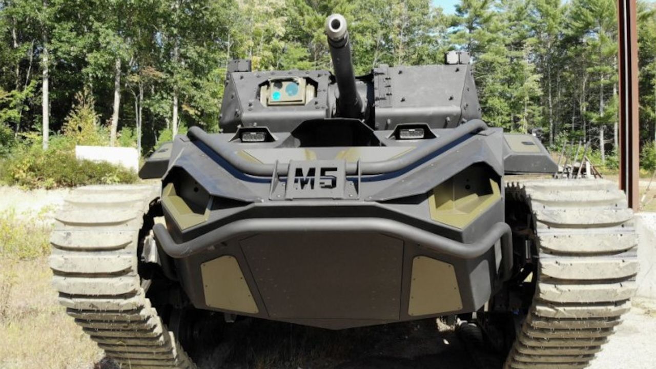 تانک رباتیک چالاک و قدرتمند Ripsaw M5