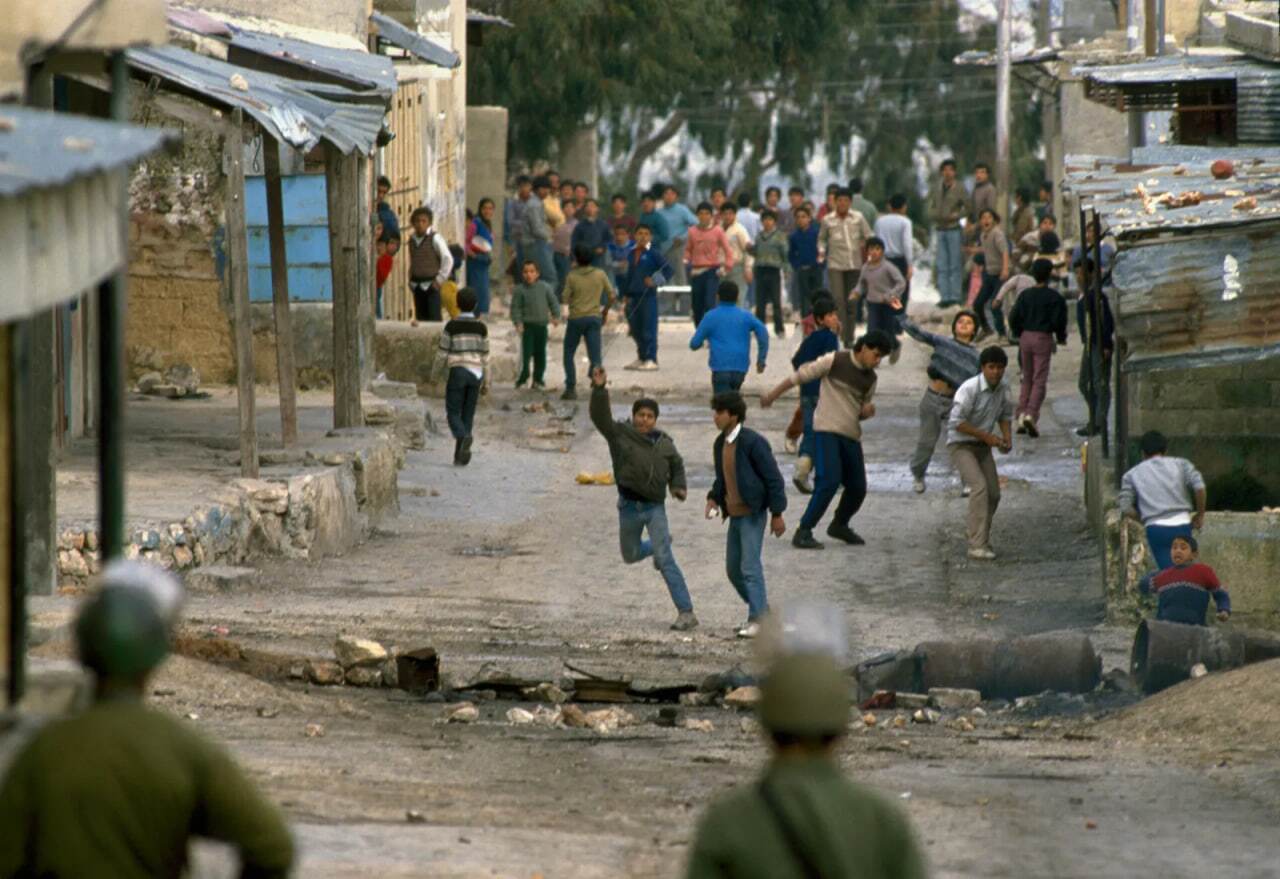 انتفاضه دوم چه بود و چرا مردم فلسطین مبارزه مدنی را کنار گذاشتند؟