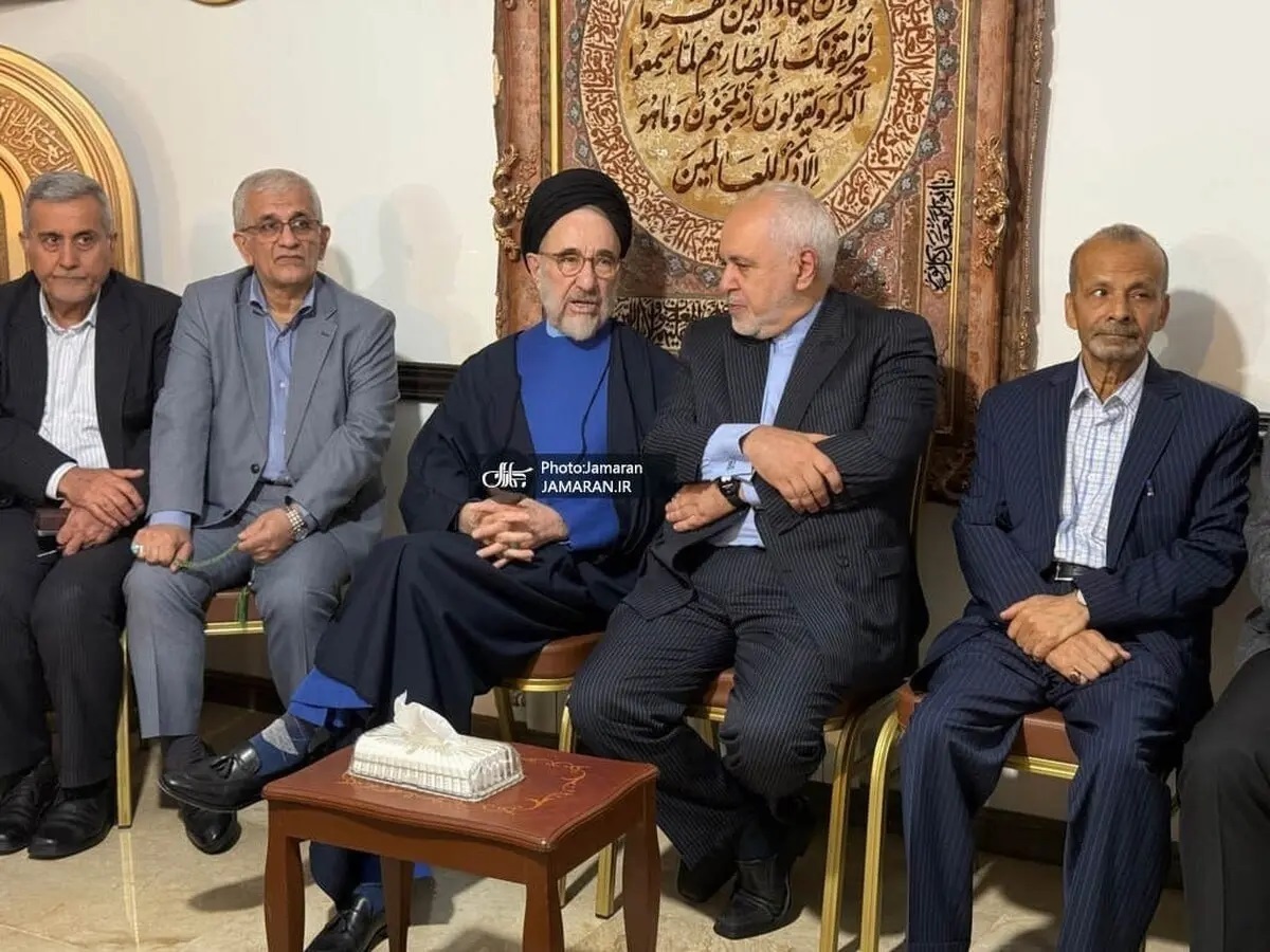 ظریف به دیدار خاتمی رفت + عکس ظریف به دیدار خاتمی رفت + عکس