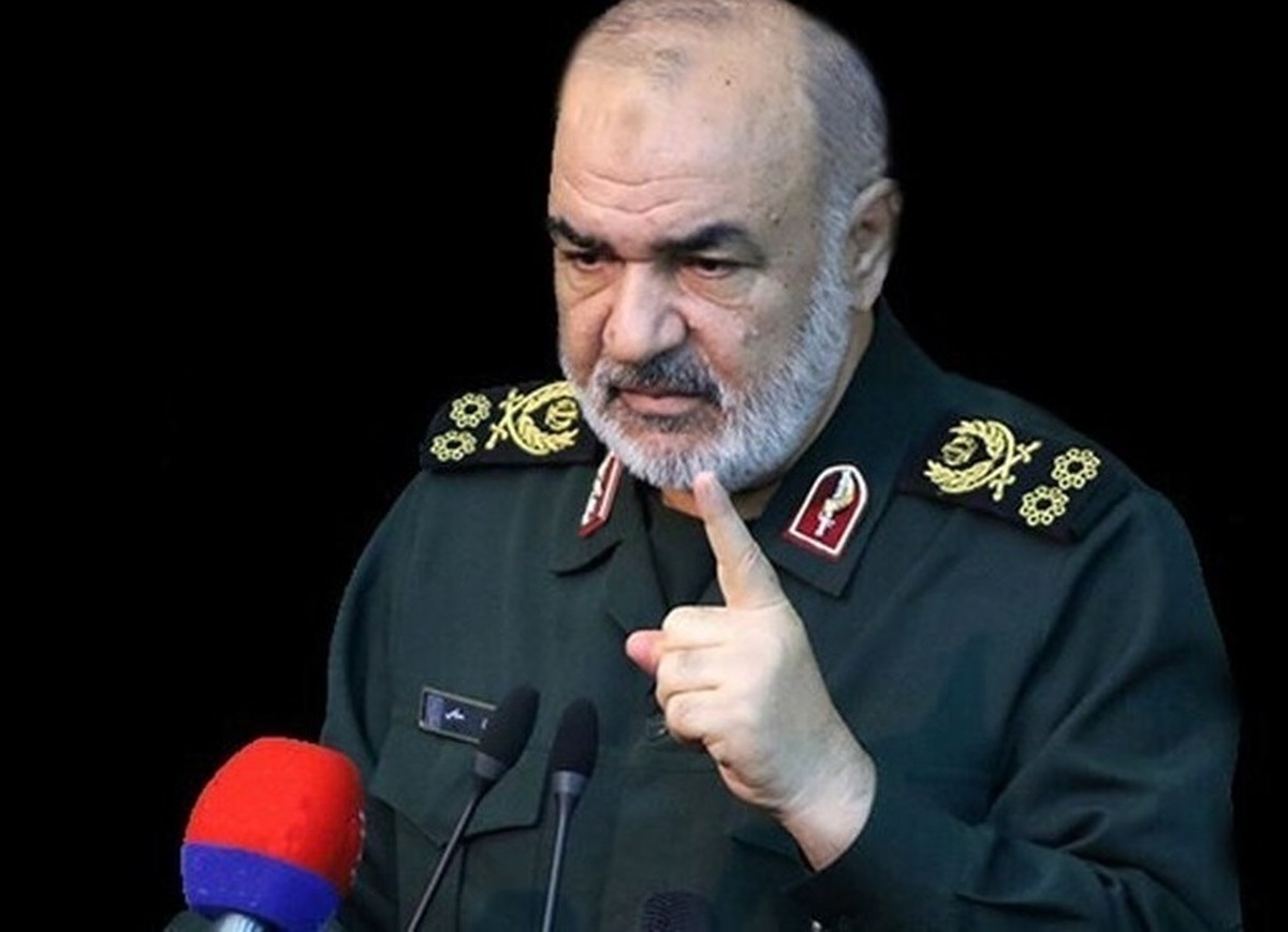 سردار سلامی: شروع کننده جنگ نخواهیم بود، ولی برای هر جنگی آمادهایم سردار سلامی: شروع کننده جنگ نخواهیم بود، ولی برای هر جنگی آمادهایم