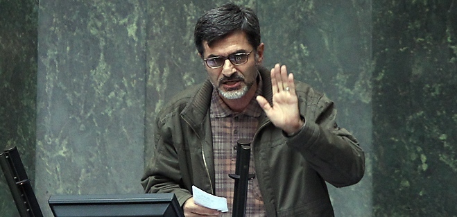 کوچکزاده: آقای جبلی! به خاطر حرفایی که در تلویزیون میزنید با شما در روز قیامت حساب میکنیم! کوچکزاده: آقای جبلی! به خاطر حرفایی که در تلویزیون میزنید با شما در روز قیامت حساب میکنیم!