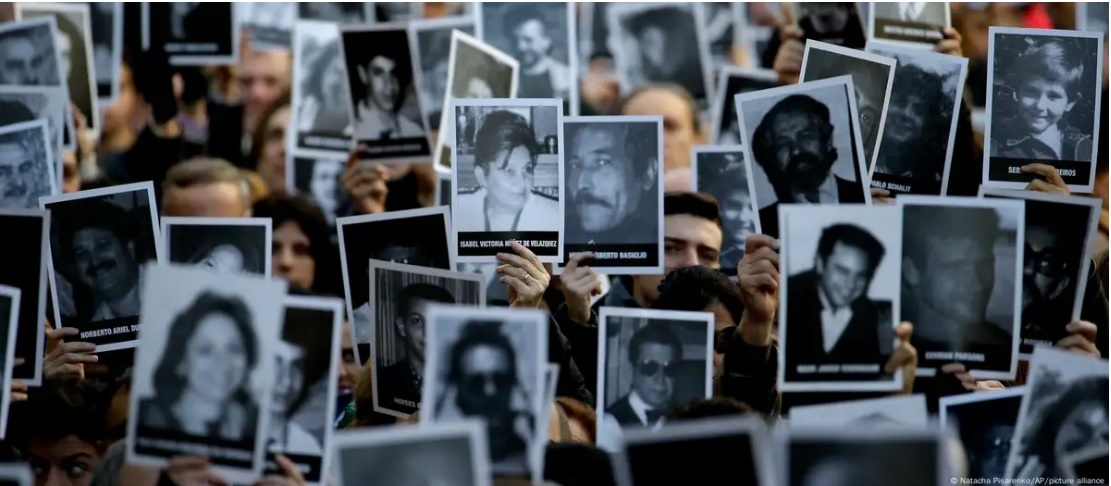 ماجرای بمبگذاری آمیا چیست و چرا انگشت اتهام به سمت ایران است ماجرای بمبگذاری آمیا چیست و چرا انگشت اتهام به سمت ایران است