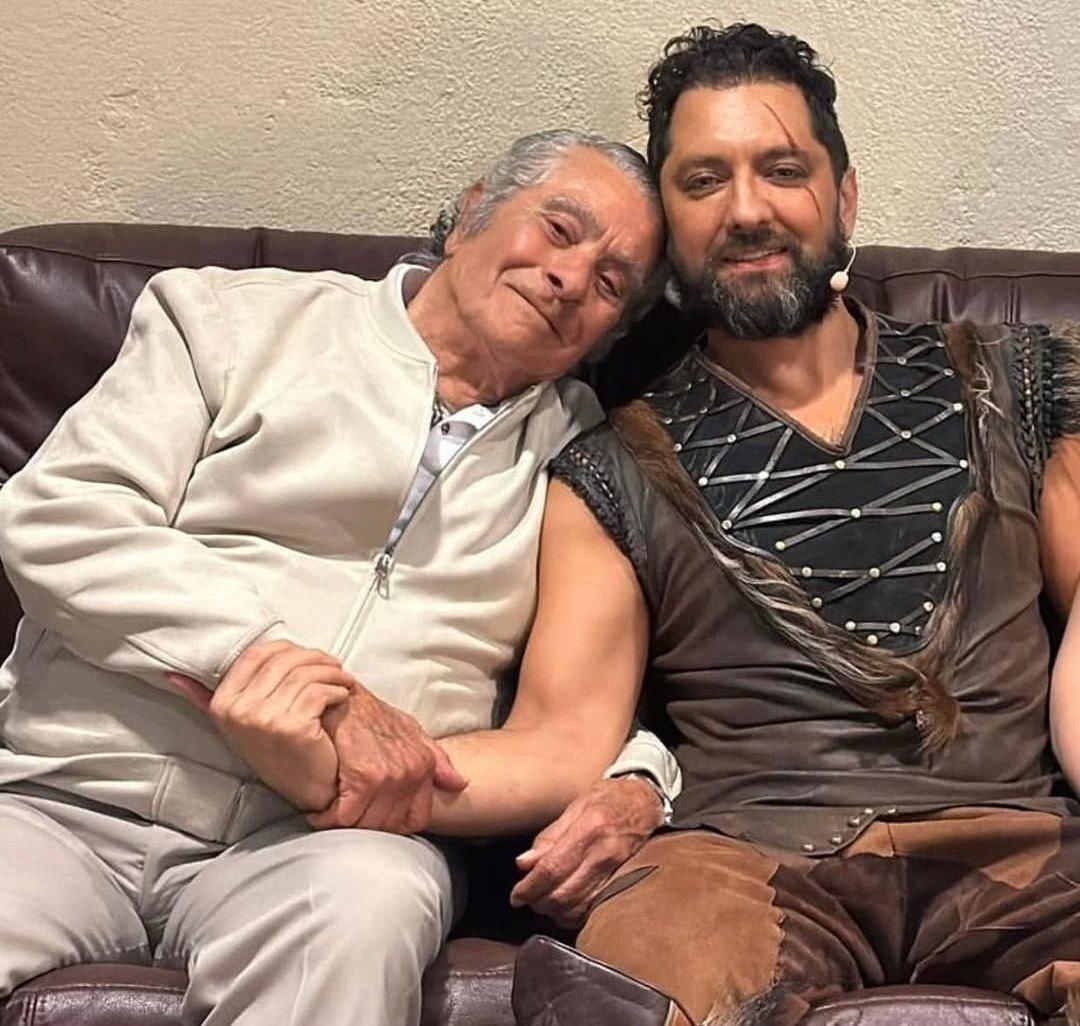 تصویری جالب از دیدار بهروز وثوقی و بهرام رادان +عکس تصویری جالب از دیدار بهروز وثوقی و بهرام رادان +عکس